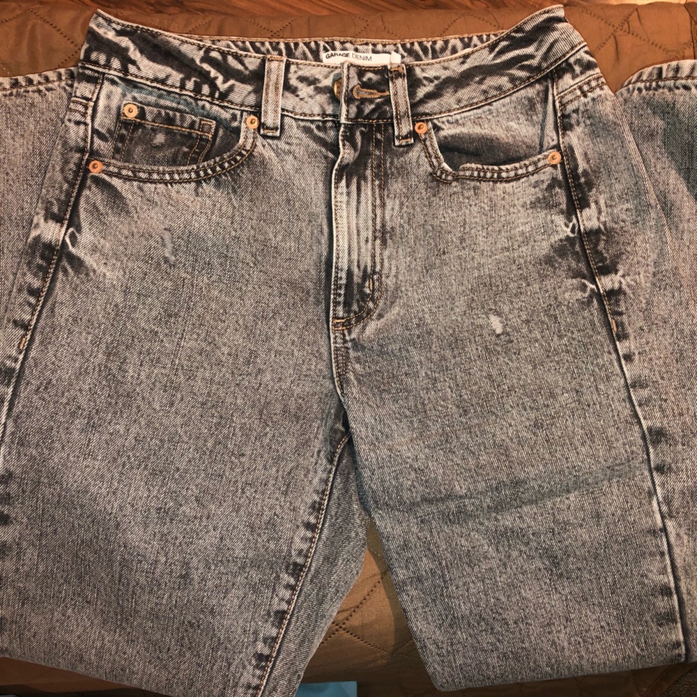 Garage Denim Mom Jeans